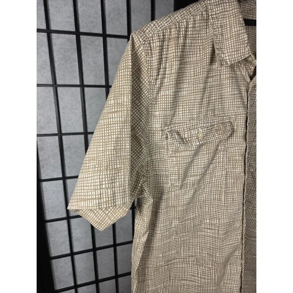 The North Face Shirt Mens Large SS Button‎ Up Tan Crosshatch Grid Pocket Hiking